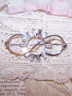 AMCO Sterling Silver Rhinestone Pin Brooch
